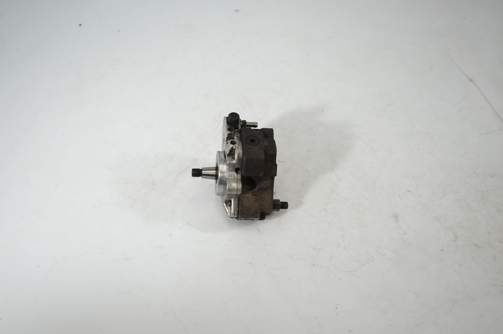 Fuel injection high pressure pump (2)