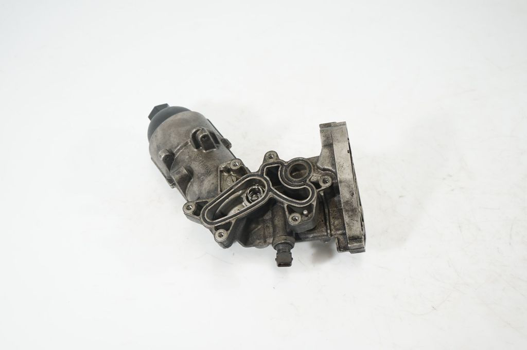 Oil filter mounting bracket (5)