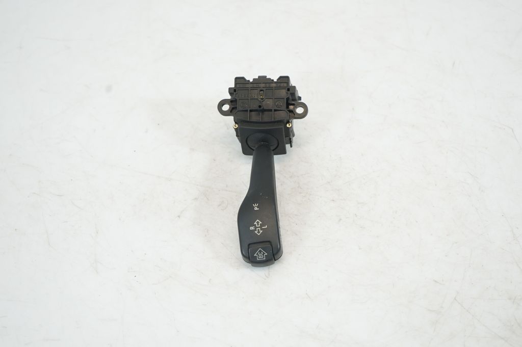 Wiper control stalk (4)