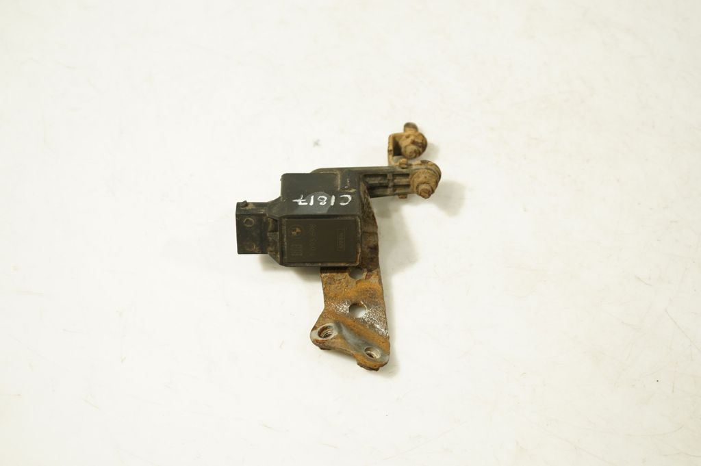 Headlight/headlamp level sensor (4)