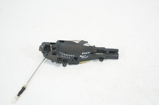 Rear door exterior handle/bracket