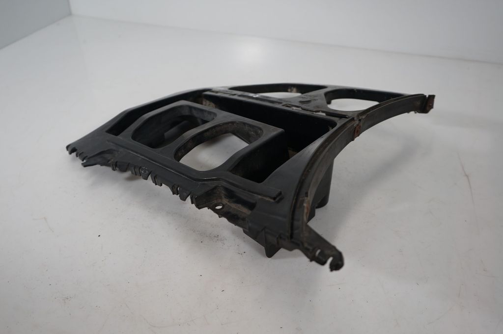 Rear bumper mounting bracket (6)