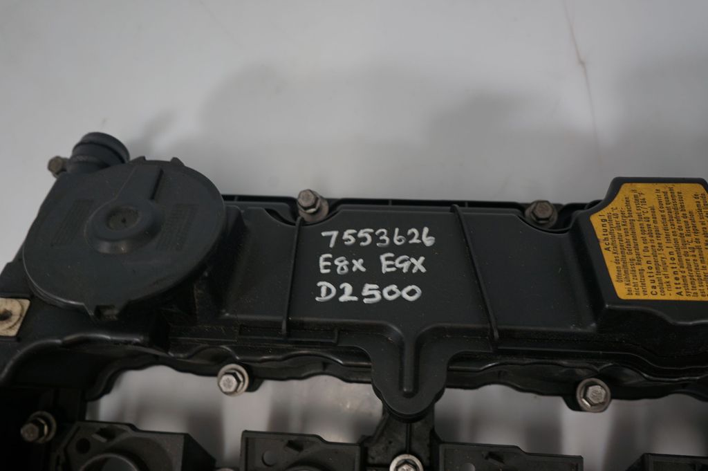 Rocker cam cover (9)