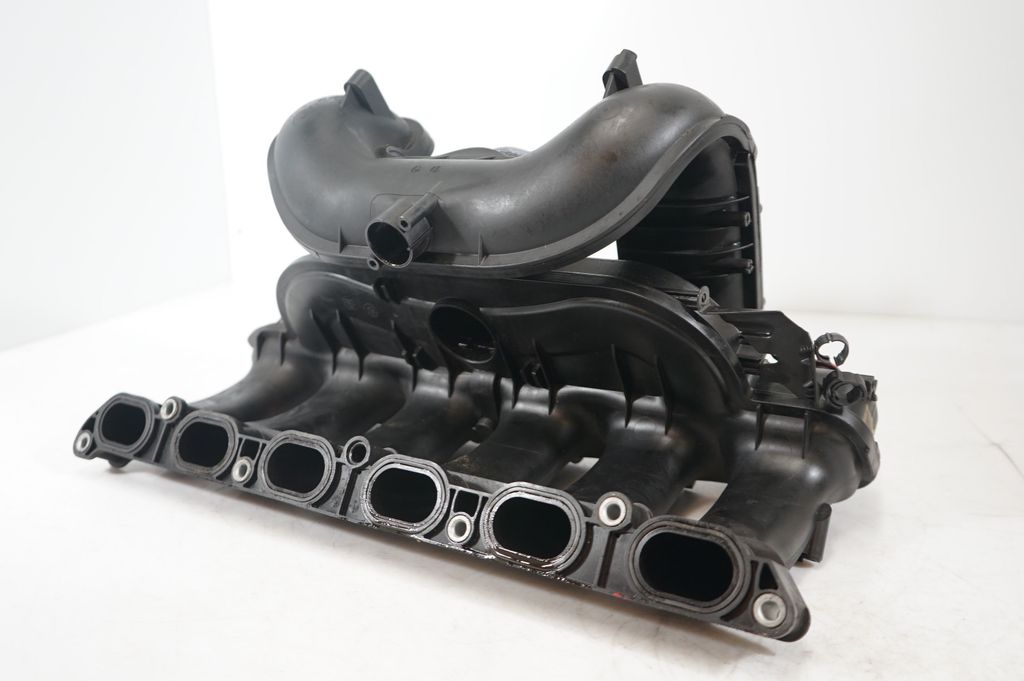 Intake manifold (6)