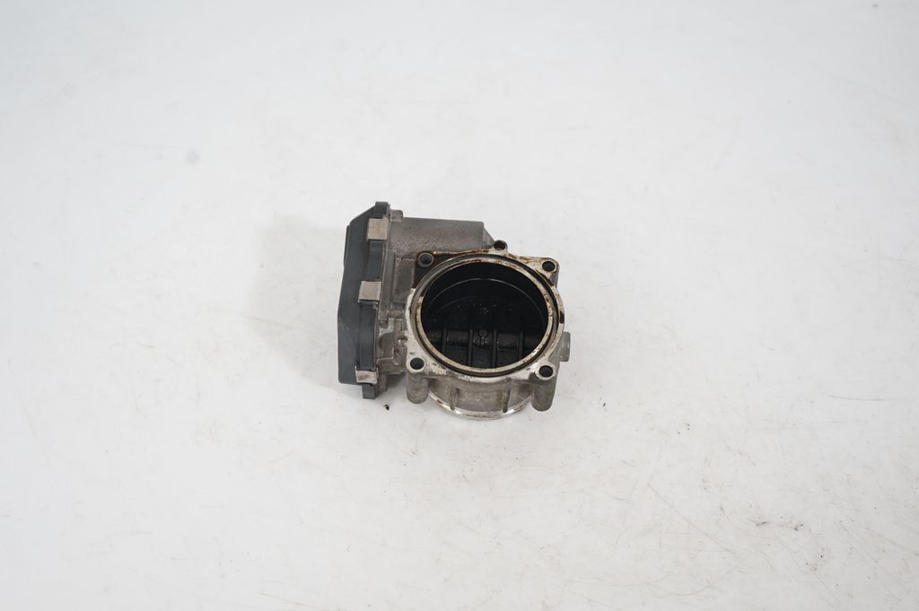 Throttle valve (5)