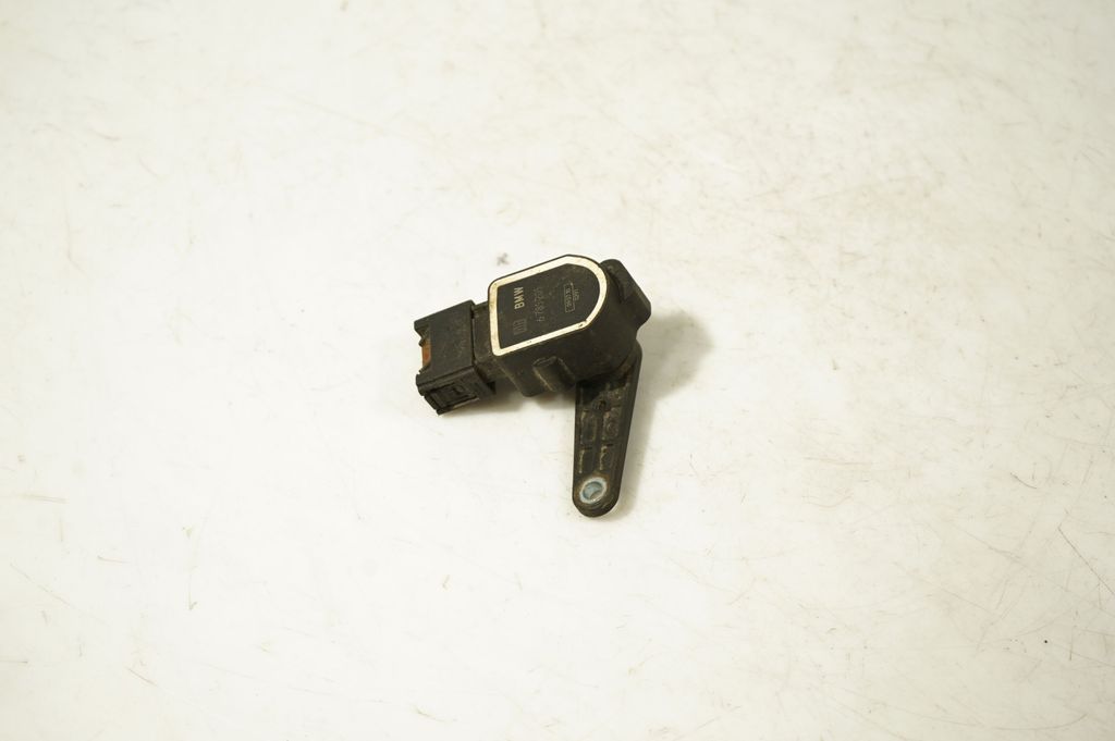 Headlight/headlamp level sensor (4)