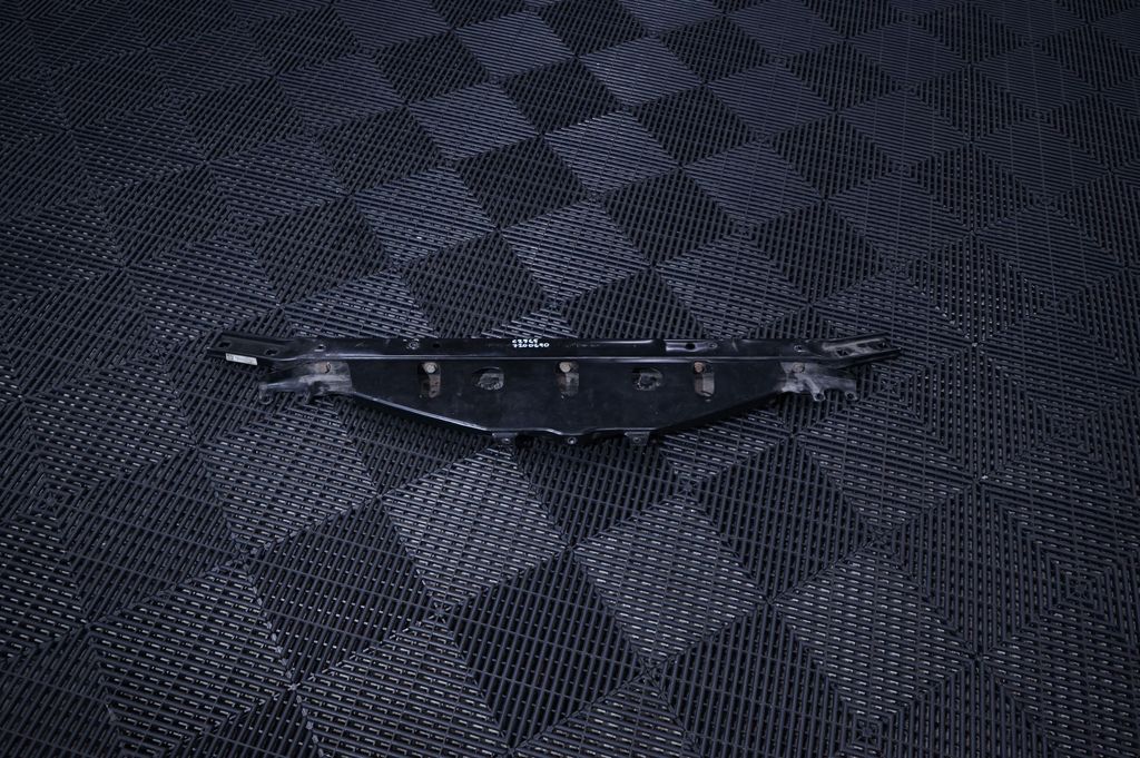 Top upper radiator support slam panel (5)