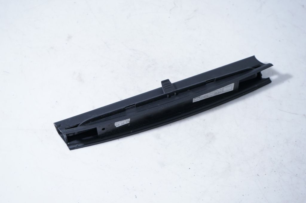 Rear door sun blind/shade (5)