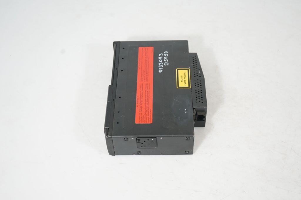 CD/DVD changer (2)