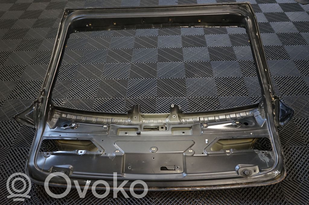 Tailgate/trunk/boot lid (5)