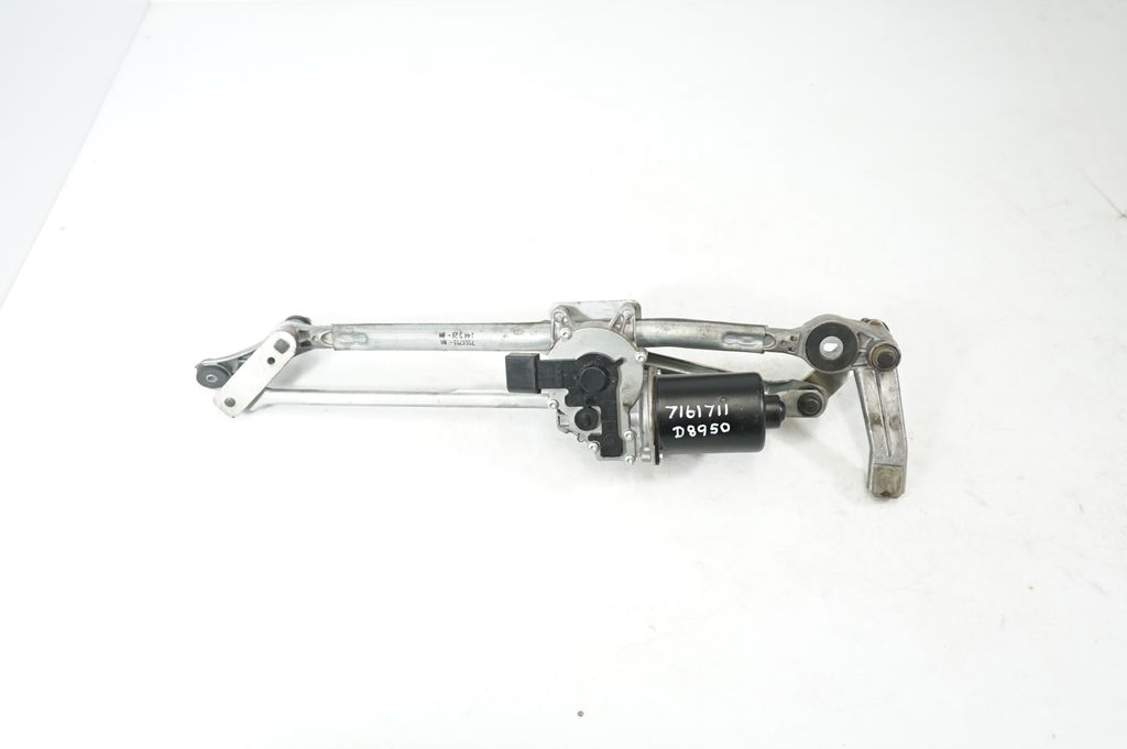 Front wiper linkage and motor