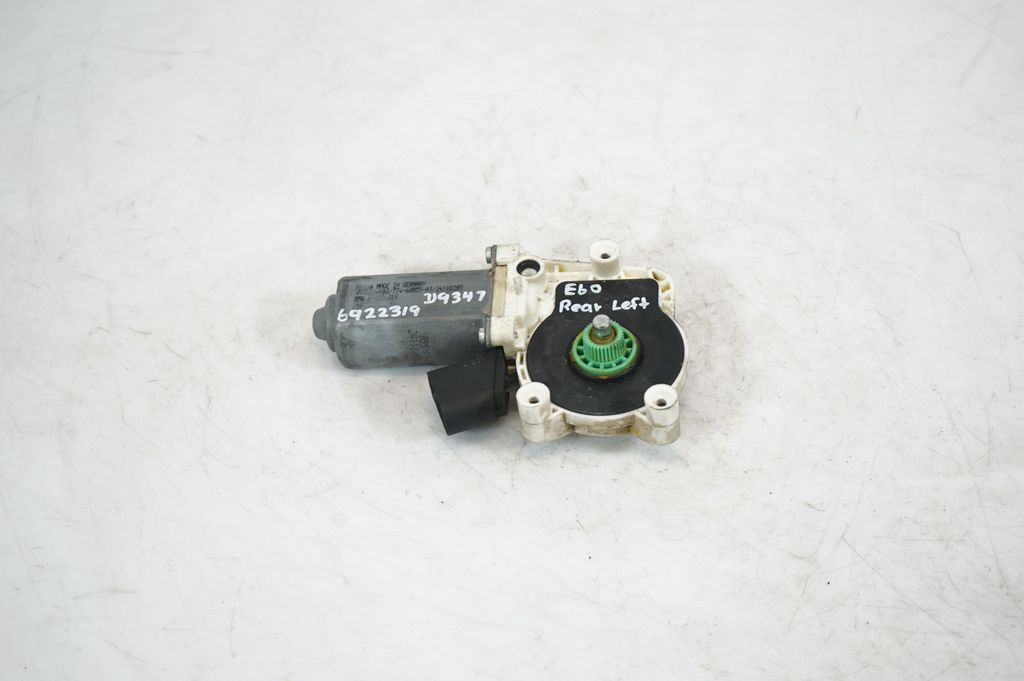 Rear door window regulator motor