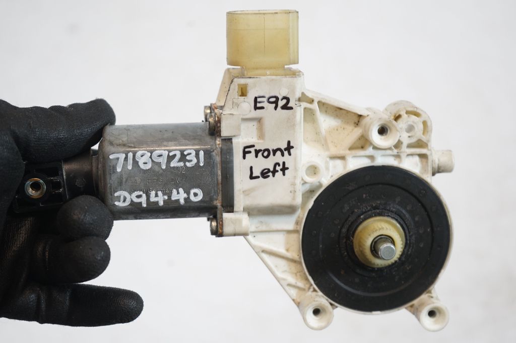 Front door window regulator motor (8)