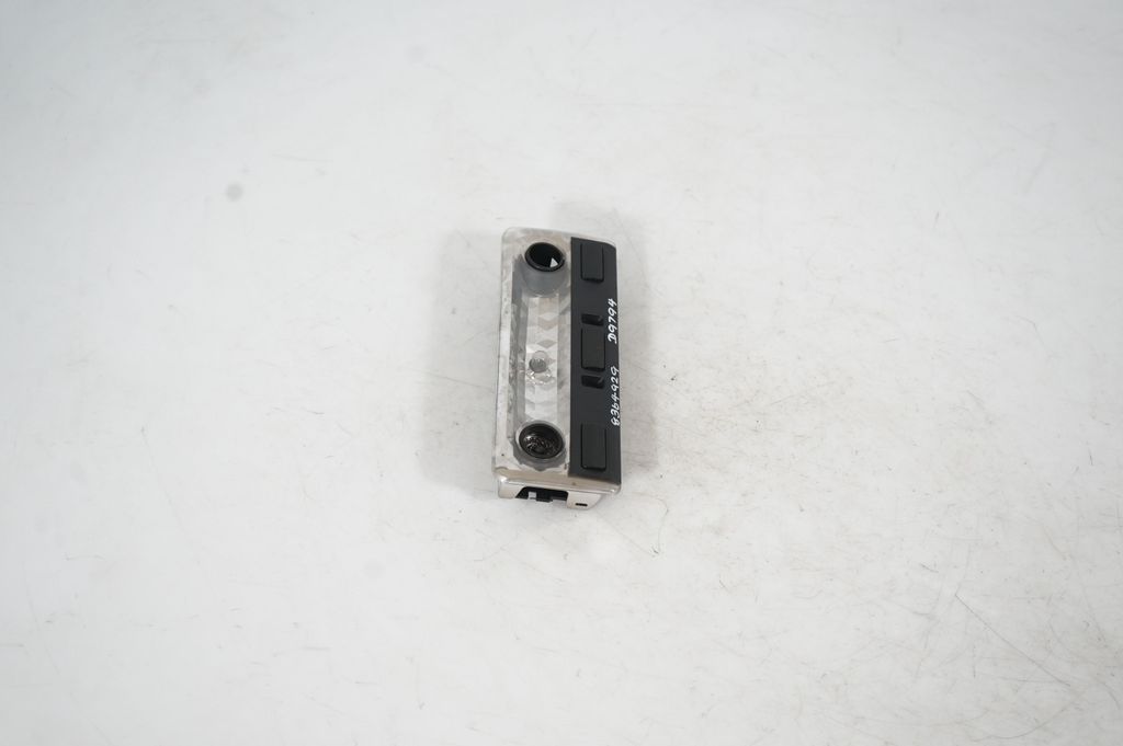 Front seat light (4)