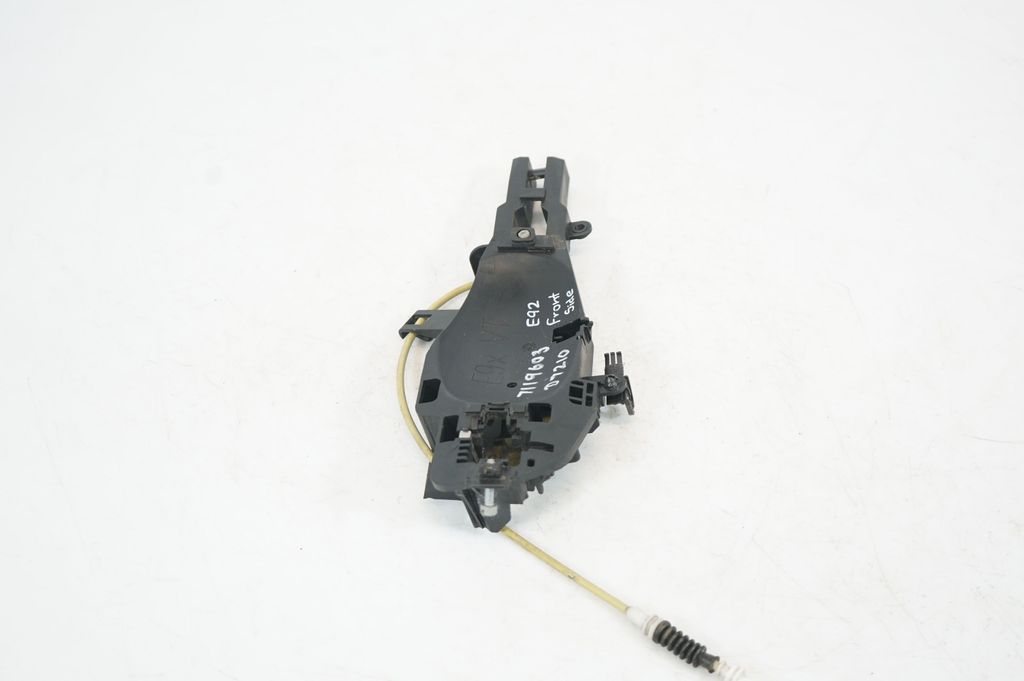 Front door coupe exterior handle/bracket (4)