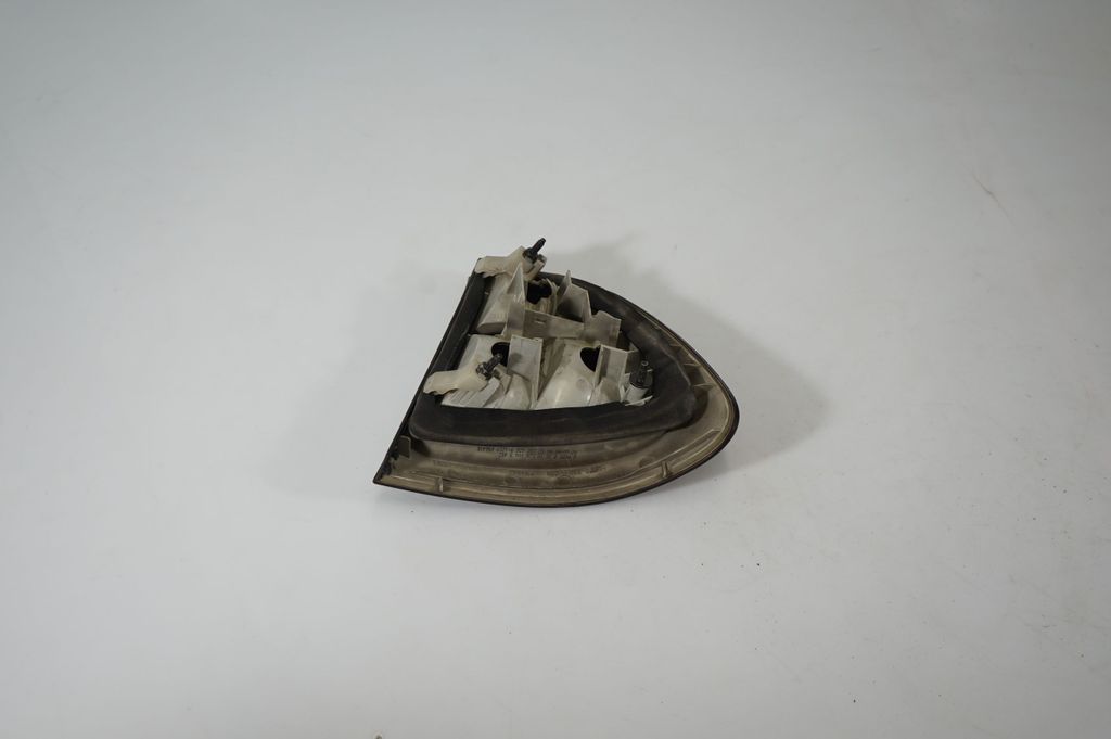 Rear/tail lights (5)