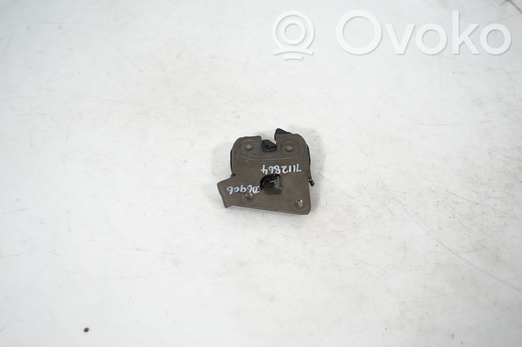 Seat back rest lock catch (3)