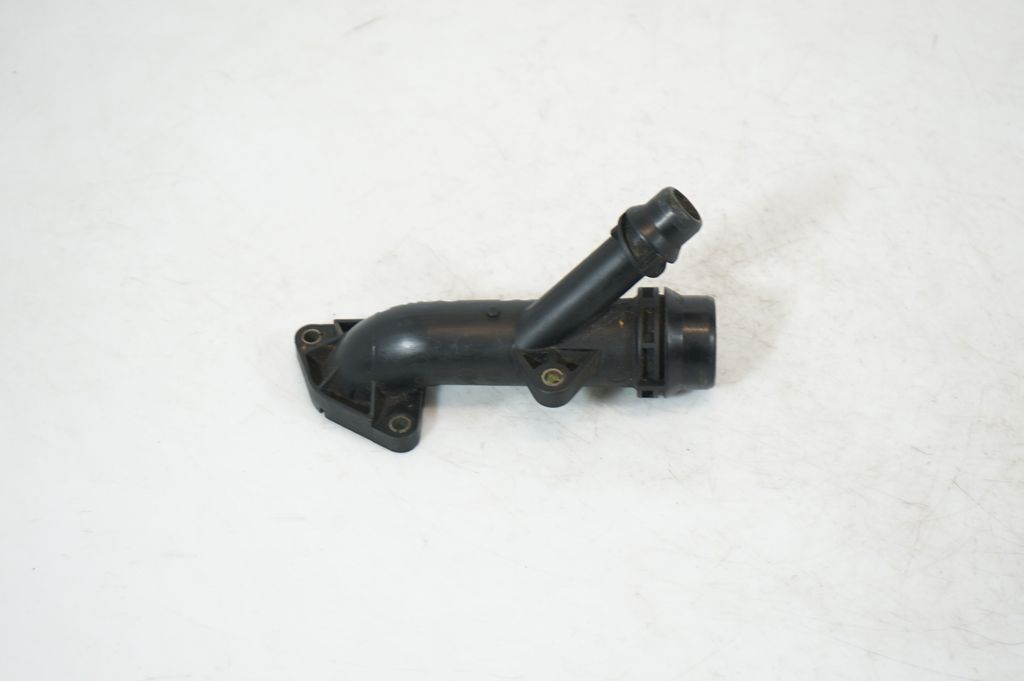 Engine coolant pipe/hose (3)