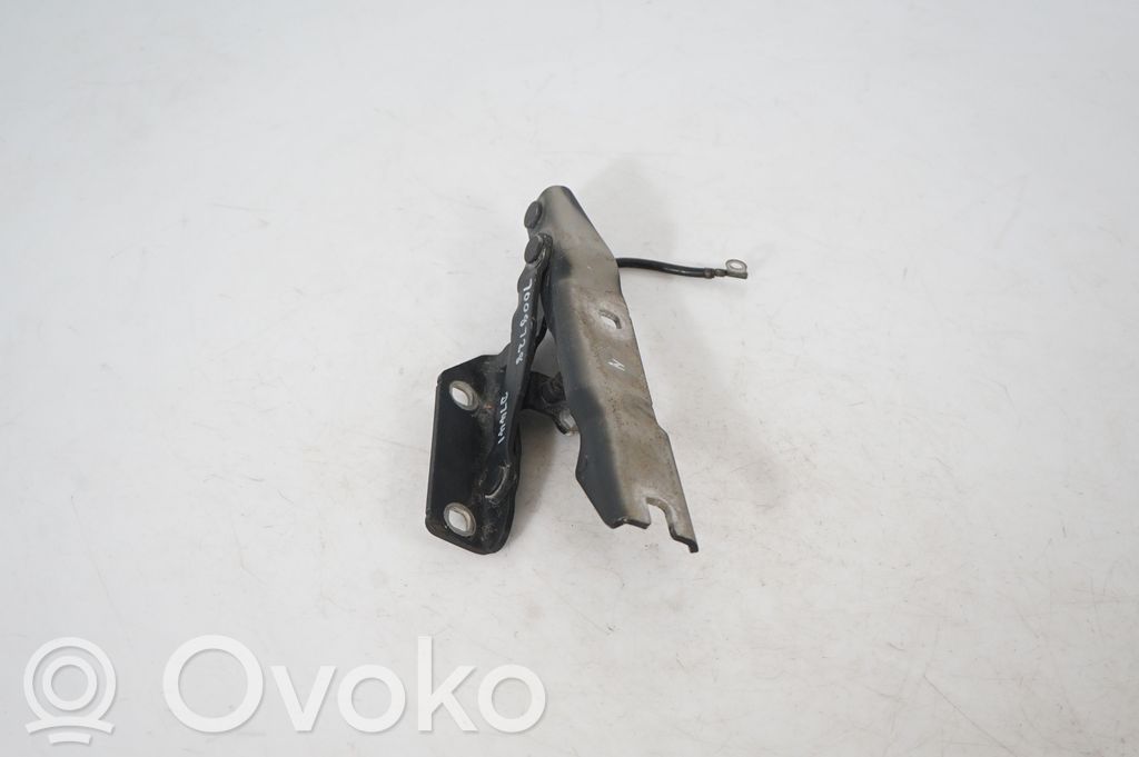 Engine bonnet/hood hinges (2)