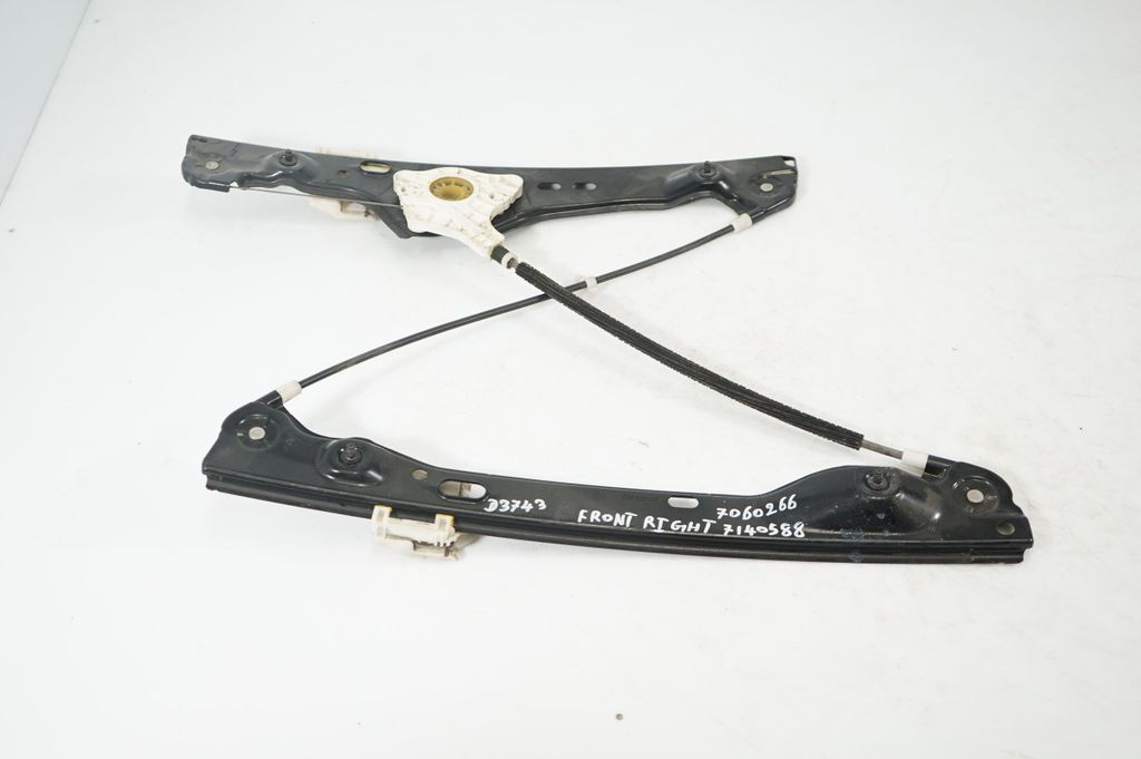 Front door window regulator with motor