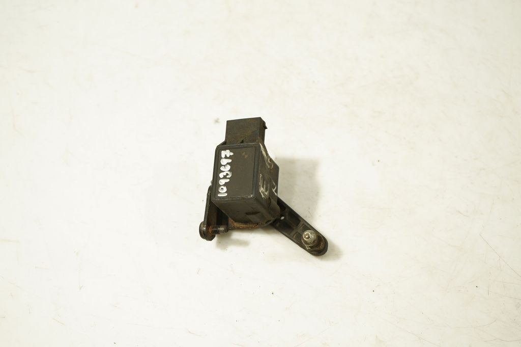 Headlight/headlamp level sensor (3)