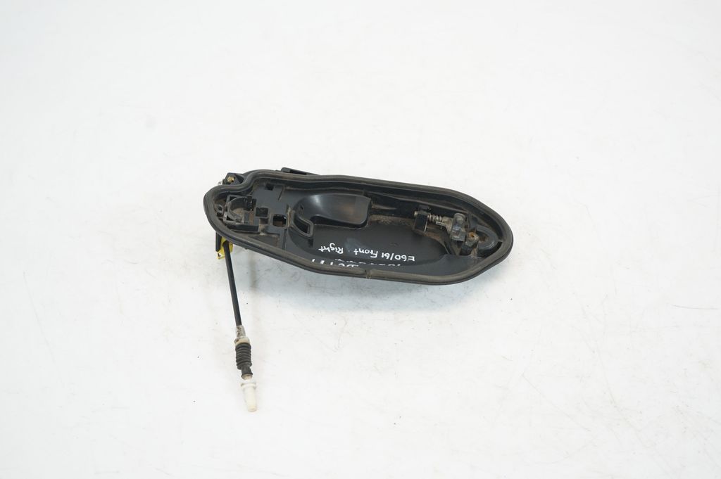 Rear door exterior handle (3)