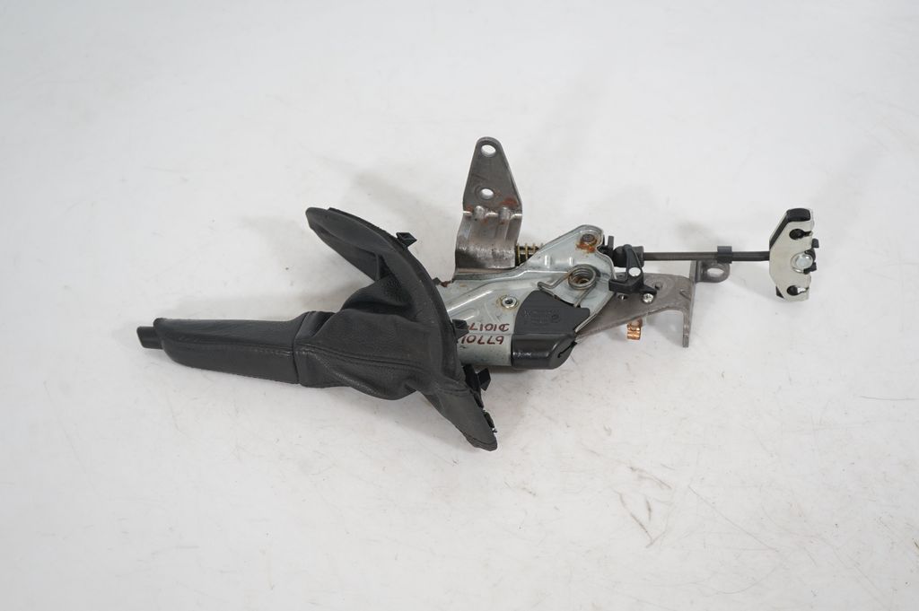 Handbrake/parking brake lever assembly (3)