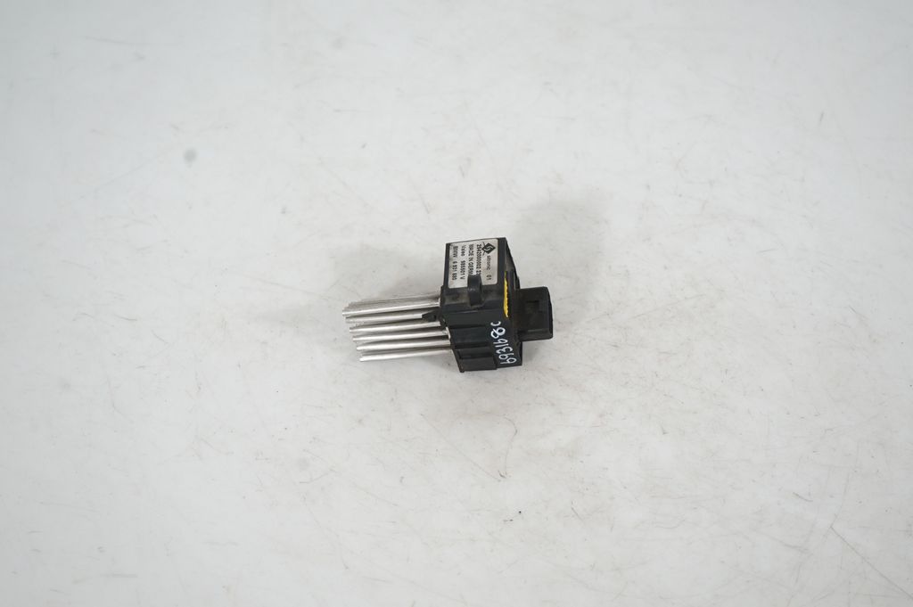 Heater blower motor/fan resistor (3)
