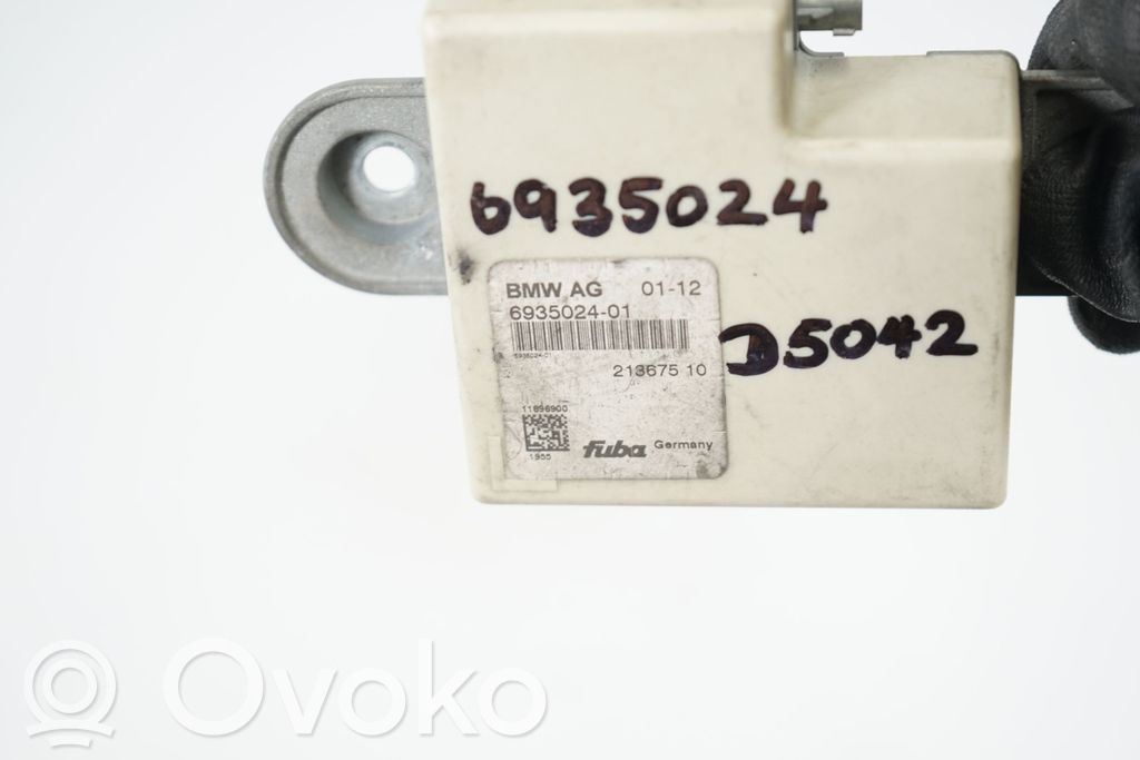 Aerial antenna amplifier (4)