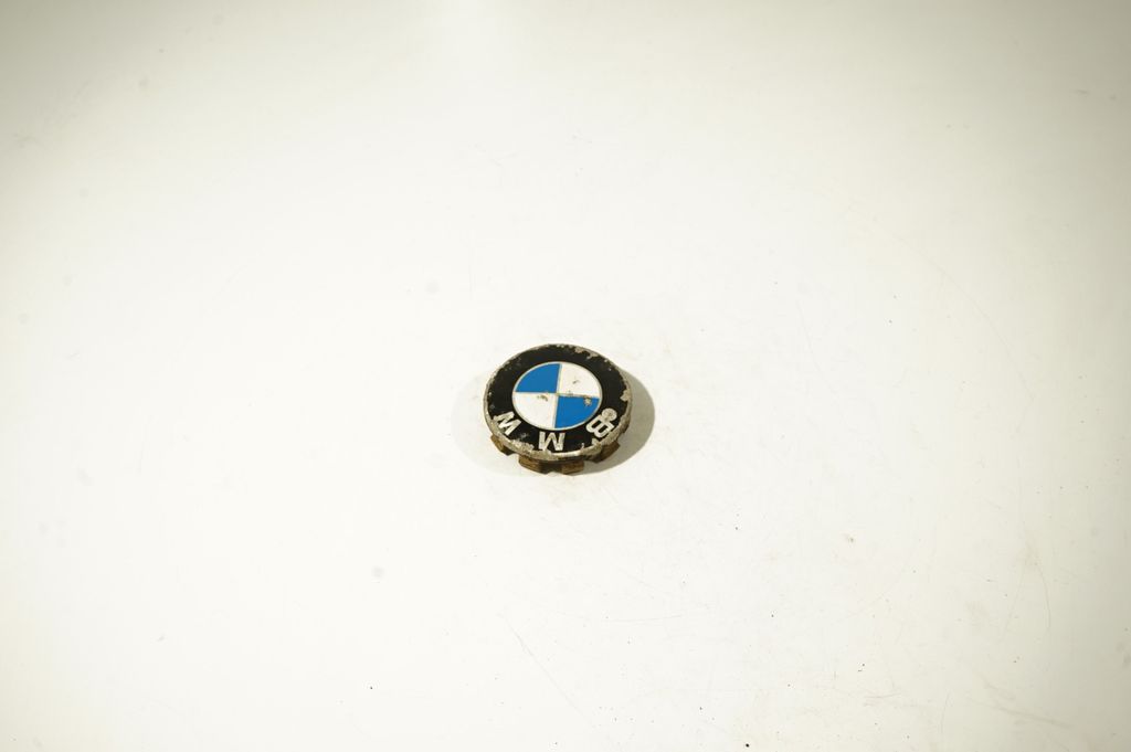 Original wheel cap (3)