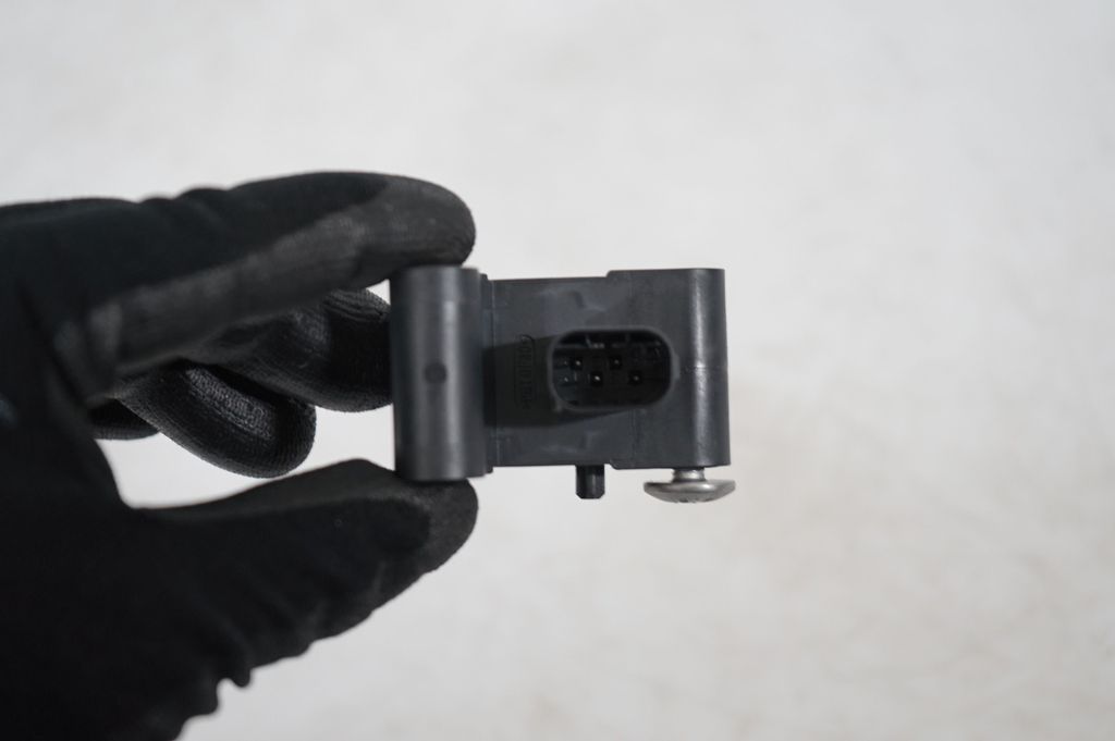 Airbag deployment crash/impact sensor (6)