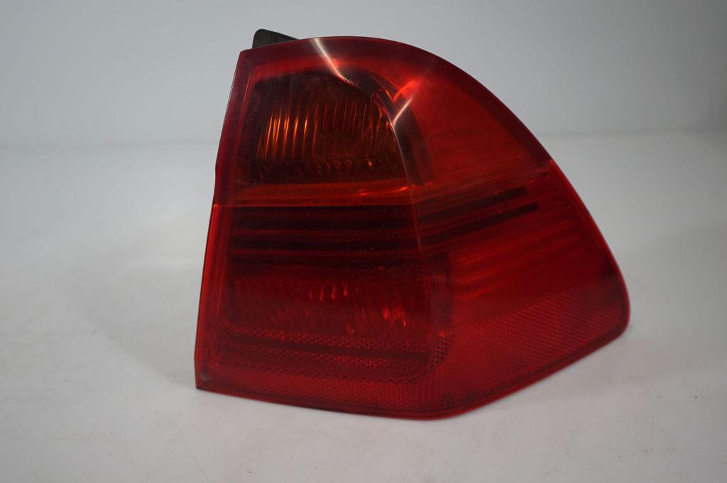 Rear/tail lights (6)