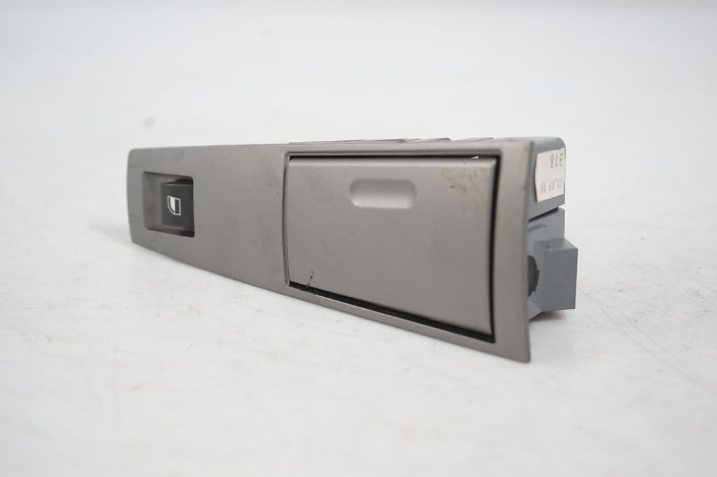 Electric window control switch (6)