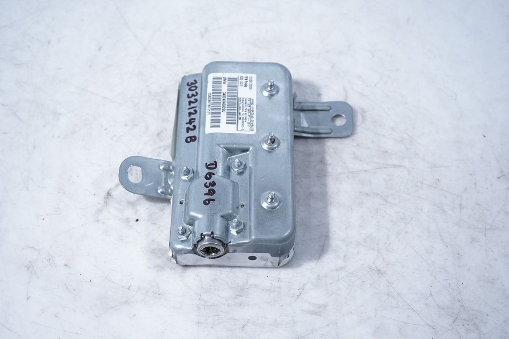 Front door airbag (2)