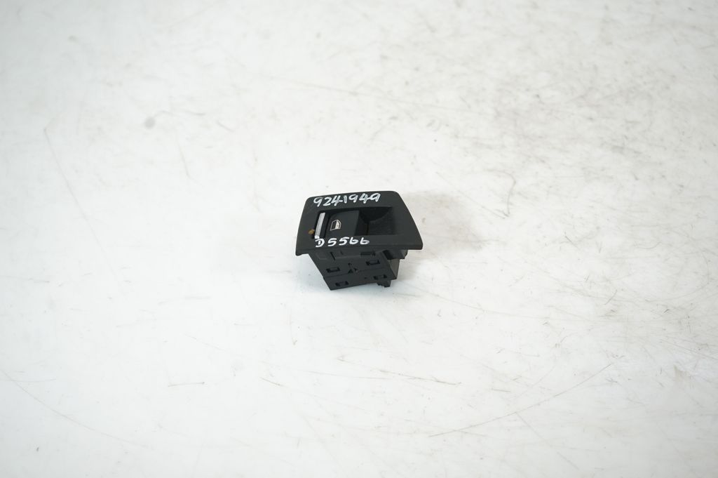 Electric window control switch (2)