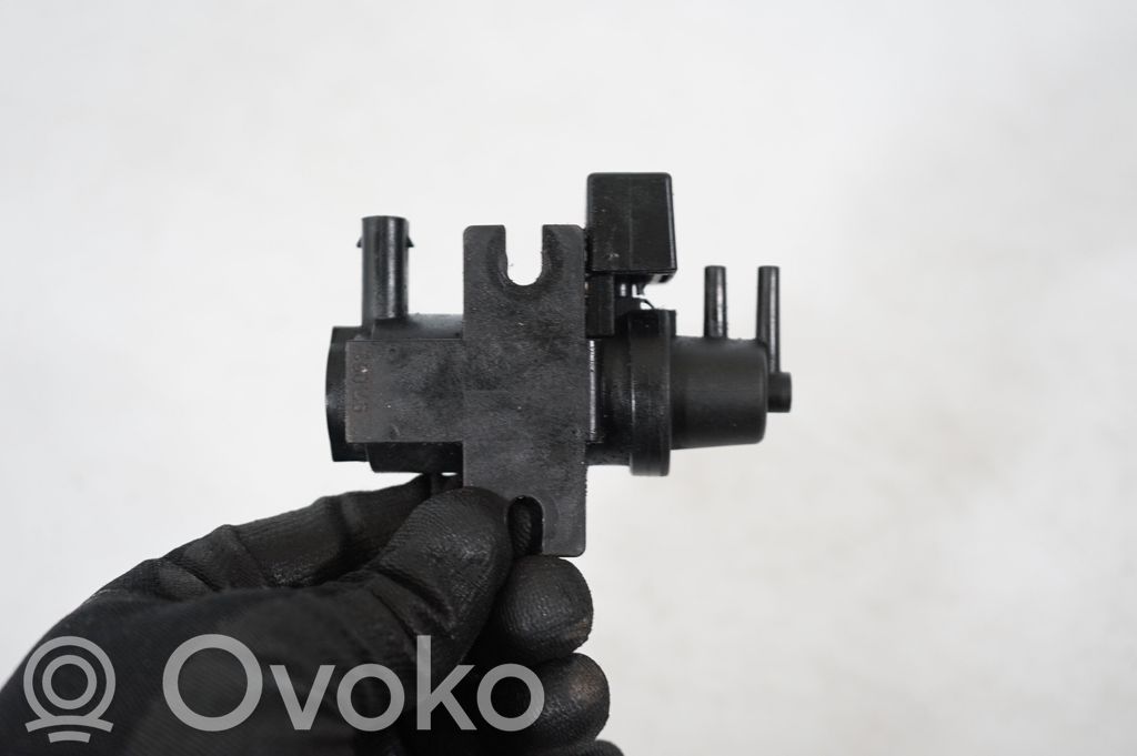 Turbo air boost pressure sensor (7)