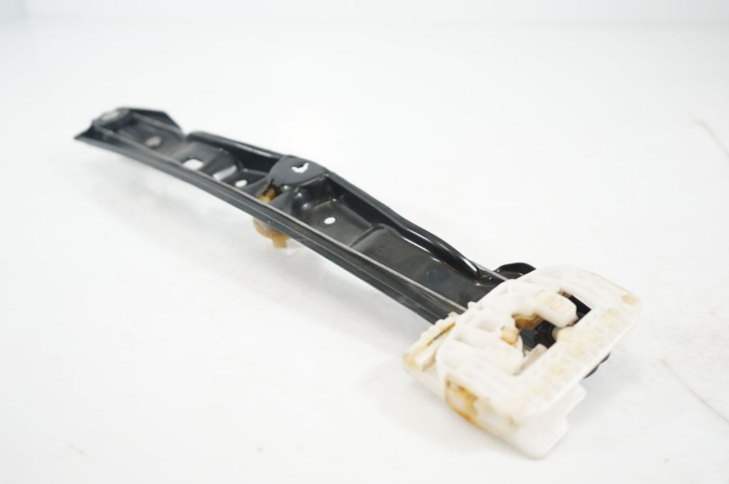 Rear door window regulator with motor (5)