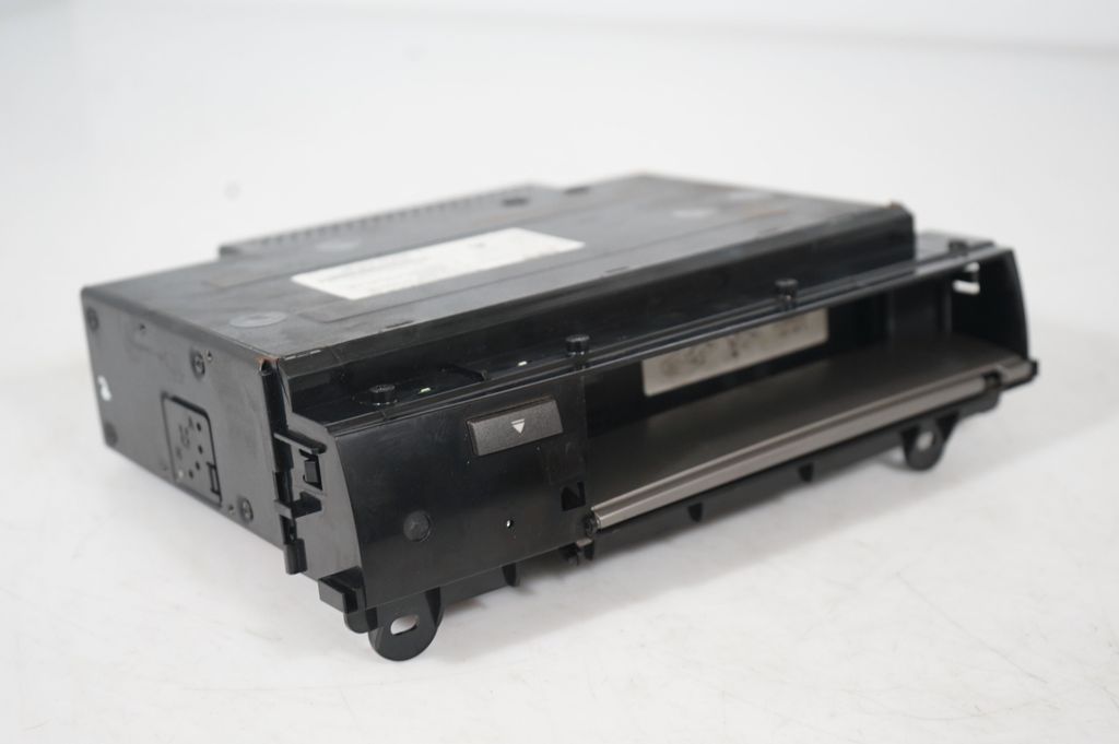 CD/DVD changer (7)