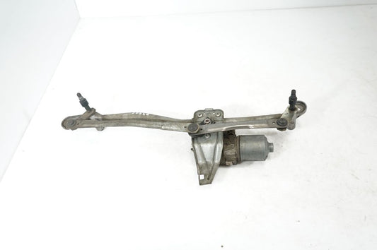 Front wiper linkage and motor