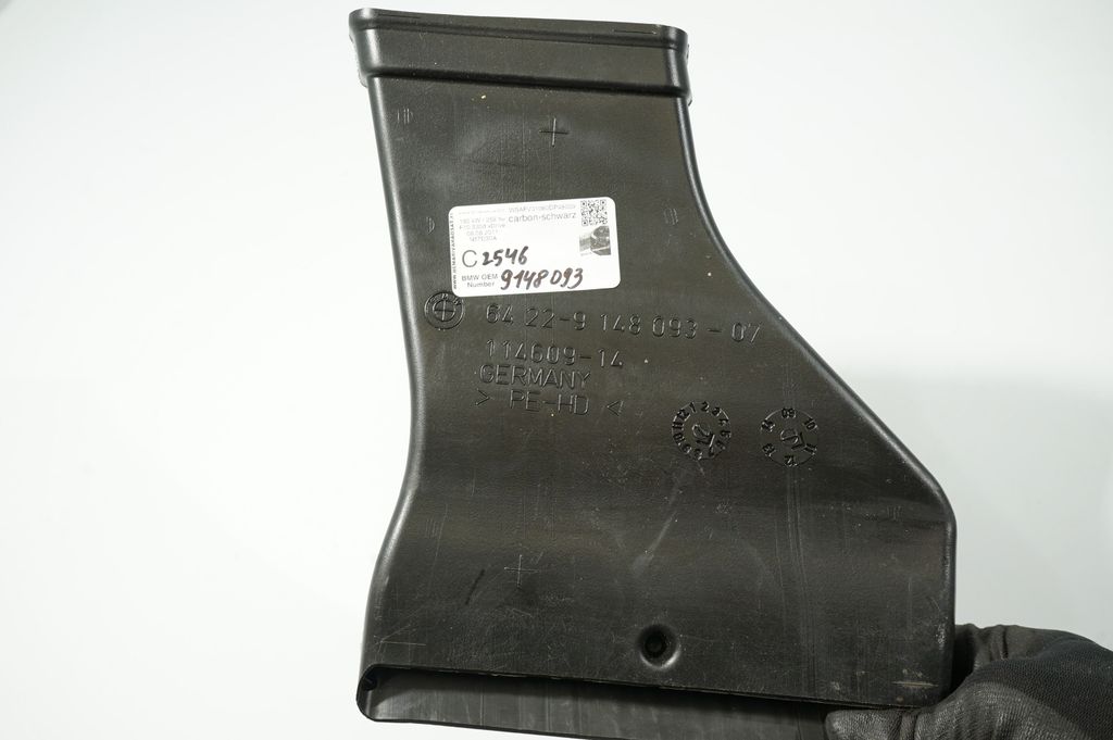 Cabin air duct channel (8)