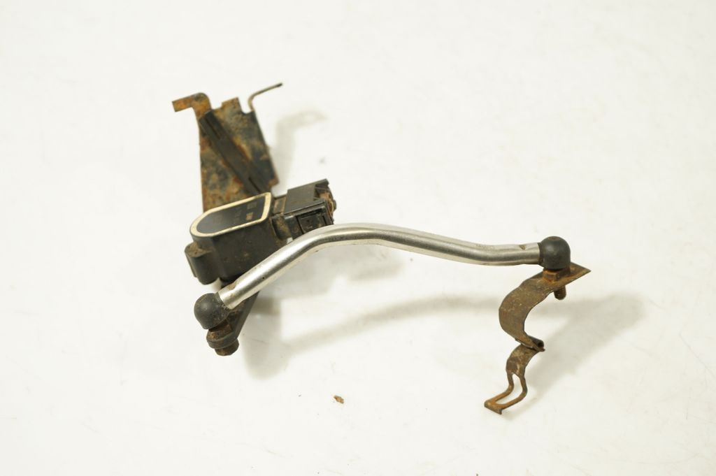 Headlight/headlamp level sensor (3)