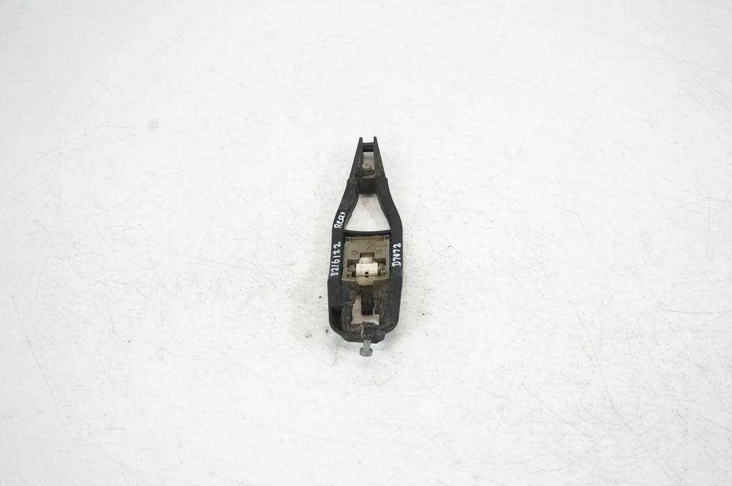 Front door exterior handle (4)