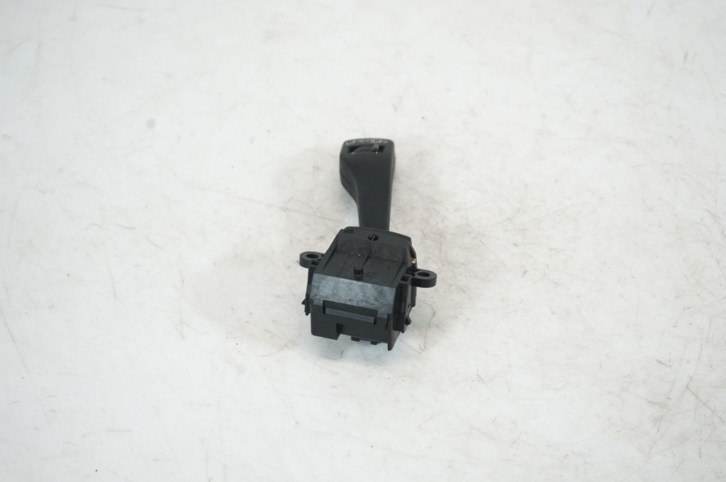 Wiper control stalk (4)