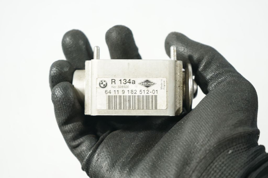 Air conditioning (A/C) expansion valve (11)