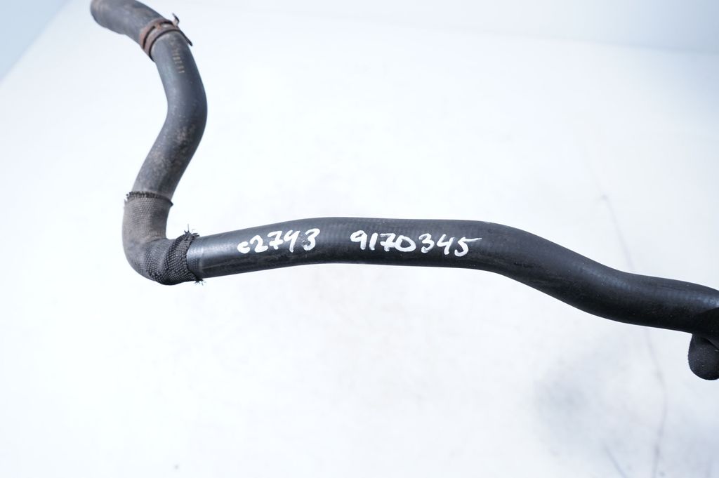 Engine coolant pipe/hose (6)