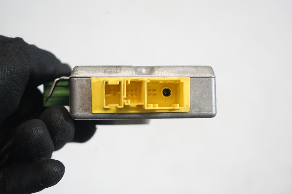 Door control unit/module (7)