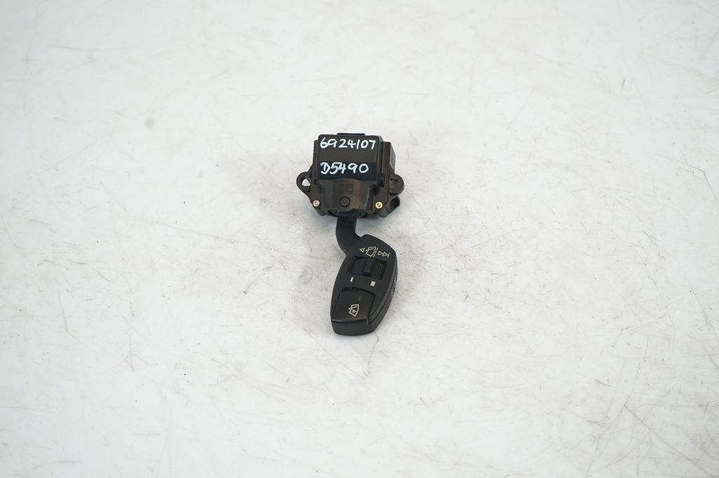 Wiper control stalk (4)