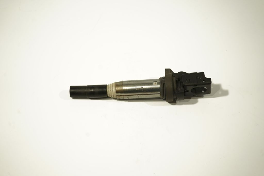 Front wheel hub spindle knuckle (2)