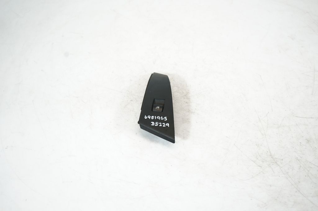 Electric window control switch