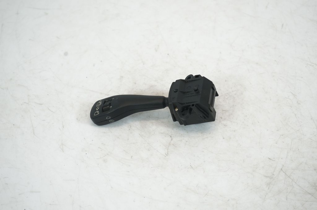 Wiper control stalk (3)